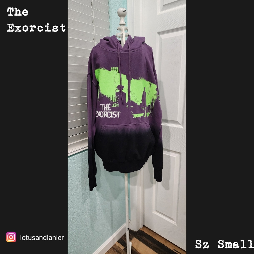 The Exorcist Purple/ Black Tye Dye Hoodie Sz Small (34-36) NWT